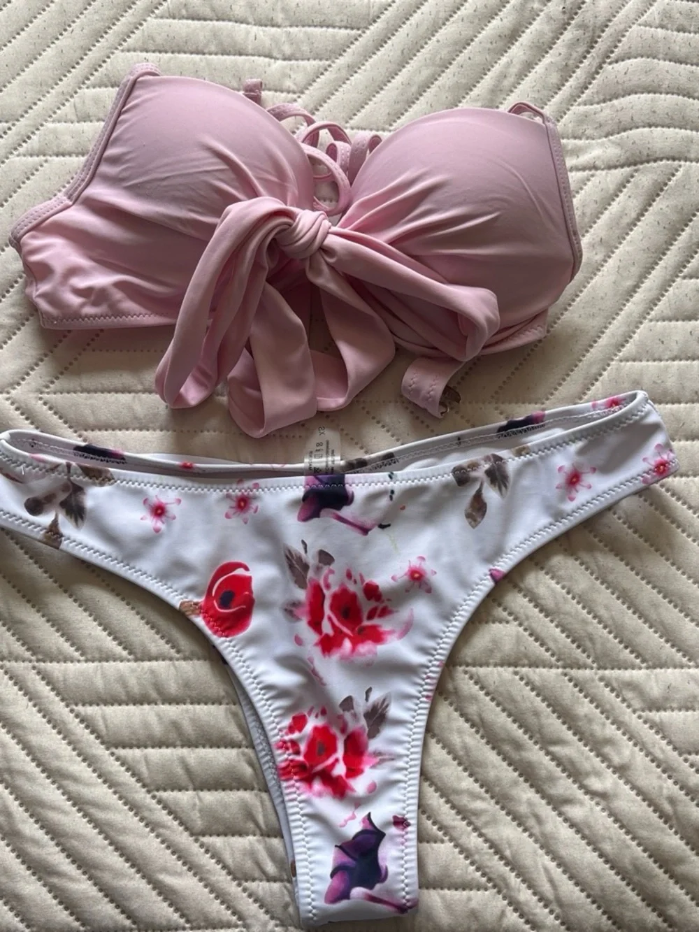 SHEIN Pink Bandeau Tie-Front Bikini Top with White Floral Bikini Bottom
